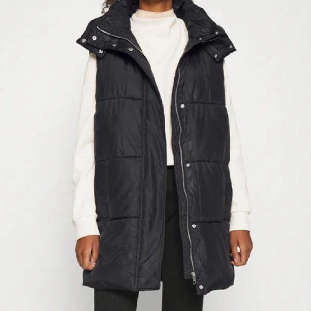 ONLY Long “ONLDEMY” Hooded Puffer Vest • Size Small • Black